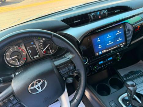 TOYOTA Hilux Caminhonete 2.8 16V SRX 4X4 DIESEL CABINE DUPLA AUTOM�TICO, Foto 15