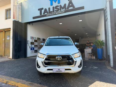 TOYOTA Hilux Caminhonete 2.8 16V SRV 4X4 DIESEL CABINE DUPLA AUTOM�TICO, Foto 2