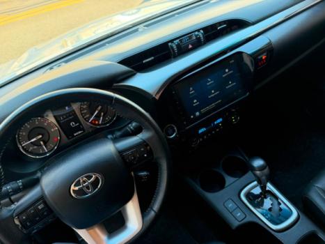 TOYOTA Hilux Caminhonete 2.8 16V SRV 4X4 DIESEL CABINE DUPLA AUTOM�TICO, Foto 7