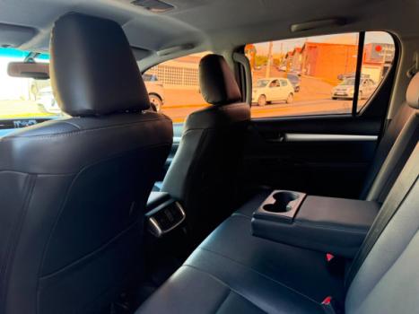 TOYOTA Hilux Caminhonete 2.8 16V SRV 4X4 DIESEL CABINE DUPLA AUTOM�TICO, Foto 10