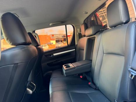 TOYOTA Hilux Caminhonete 2.8 16V SRV 4X4 DIESEL CABINE DUPLA AUTOM�TICO, Foto 18