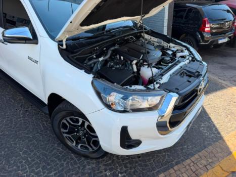 TOYOTA Hilux Caminhonete 2.8 16V SRV 4X4 DIESEL CABINE DUPLA AUTOM�TICO, Foto 19