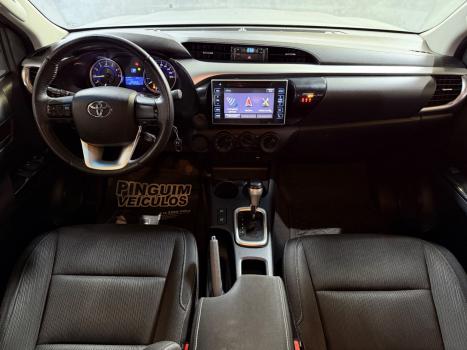 TOYOTA Hilux Caminhonete 2.7 16V 4P SR FLEX CABINE DUPLA AUTOM�TICO, Foto 9