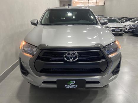 TOYOTA Hilux Caminhonete 2.8 16V 4P SR 4X4 DIESEL CABINE DUPLA AUTOM�TICO, Foto 6