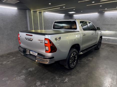 TOYOTA Hilux Caminhonete 2.8 16V SRV 4X4 DIESEL CABINE DUPLA AUTOM�TICO, Foto 6