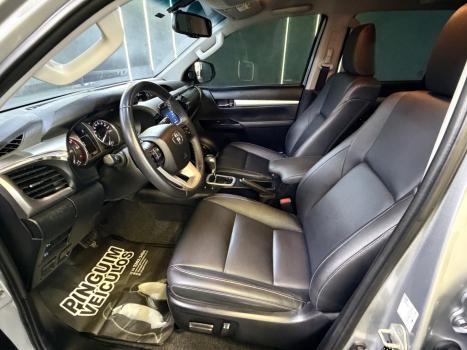 TOYOTA Hilux Caminhonete 2.8 16V SRV 4X4 DIESEL CABINE DUPLA AUTOM�TICO, Foto 8