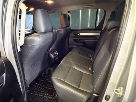 TOYOTA Hilux Caminhonete 2.8 16V SRV 4X4 DIESEL CABINE DUPLA AUTOM�TICO, Foto 12