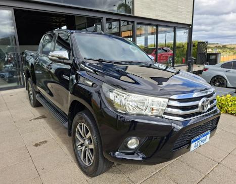 TOYOTA Hilux Caminhonete 2.8 16V SRV 4X4 DIESEL CABINE DUPLA AUTOM�TICO, Foto 3