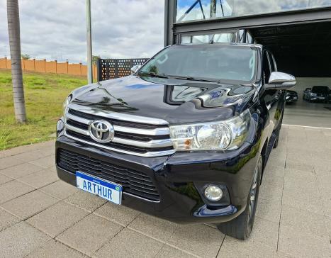 TOYOTA Hilux Caminhonete 2.8 16V SRV 4X4 DIESEL CABINE DUPLA AUTOM�TICO, Foto 9