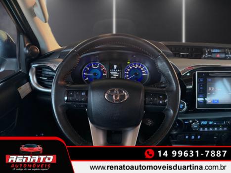 TOYOTA Hilux Caminhonete 2.8 16V SRV 4X4 DIESEL CABINE DUPLA AUTOM�TICO, Foto 6