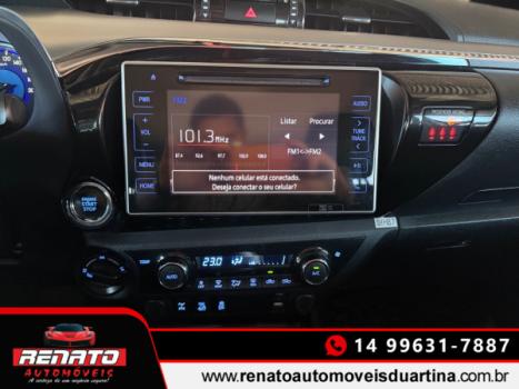TOYOTA Hilux Caminhonete 2.8 16V SRV 4X4 DIESEL CABINE DUPLA AUTOM�TICO, Foto 11