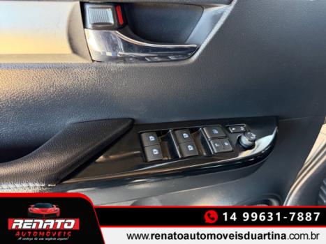 TOYOTA Hilux Caminhonete 2.8 16V SRV 4X4 DIESEL CABINE DUPLA AUTOM�TICO, Foto 13