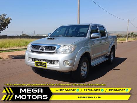 TOYOTA Hilux Caminhonete 3.0 4P 4X4 SRV TURBO DIESEL CABINE DUPLA AUTOM�TICO, Foto 3