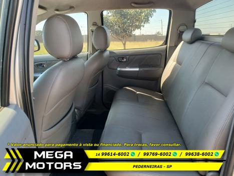 TOYOTA Hilux Caminhonete 3.0 4P 4X4 SRV TURBO DIESEL CABINE DUPLA AUTOM�TICO, Foto 10