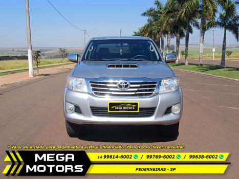 TOYOTA Hilux Caminhonete 3.0 4P 4X4 SRV TURBO DIESEL CABINE DUPLA AUTOM�TICO, Foto 2