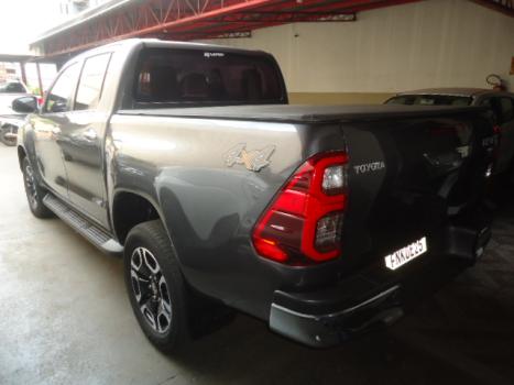 TOYOTA Hilux Caminhonete 2.8 16V SRX 4X4 DIESEL CABINE DUPLA AUTOM�TICO, Foto 7