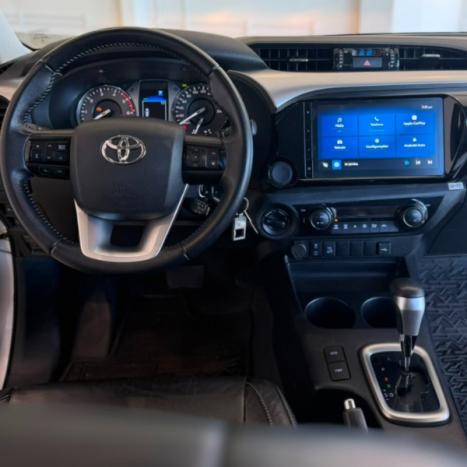 TOYOTA Hilux Caminhonete 2.8 16V 4P SR 4X4 DIESEL CABINE DUPLA AUTOM�TICO, Foto 9