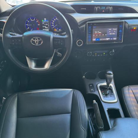 TOYOTA Hilux Caminhonete 2.8 16V SRX 4X4 DIESEL CABINE DUPLA AUTOM�TICO, Foto 13