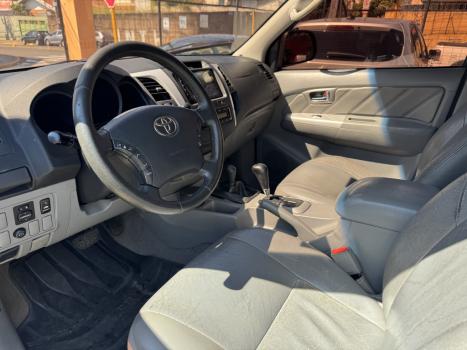 TOYOTA Hilux Caminhonete 3.0 16V 4P 4X4 SRV TURBO DIESEL CABINE DUPLA AUTOM�TICO, Foto 9
