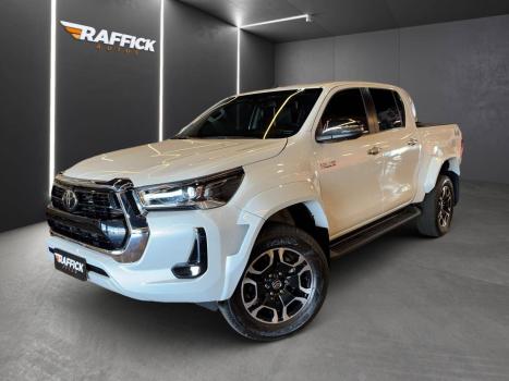 TOYOTA Hilux Caminhonete 2.8 16V SRX PLUS 4X4 TURBO DIESEL CABINE DUPLA AUTOM�TICO, Foto 1