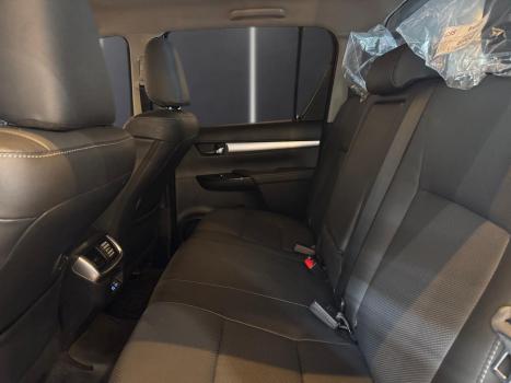 TOYOTA Hilux Caminhonete 2.8 16V SRX PLUS 4X4 TURBO DIESEL CABINE DUPLA AUTOM�TICO, Foto 11