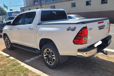 TOYOTA Hilux Caminhonete 2.8 16V SRV 4X4 DIESEL CABINE DUPLA AUTOM�TICO, Foto 2