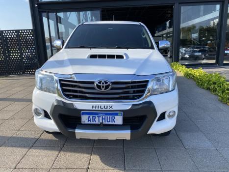 TOYOTA Hilux Caminhonete 3.0 16V 4P 4X4 SRV TURBO DIESEL CABINE DUPLA AUTOM�TICO, Foto 2