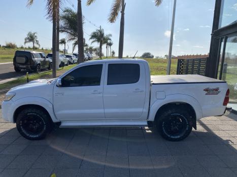 TOYOTA Hilux Caminhonete 3.0 16V 4P 4X4 SRV TURBO DIESEL CABINE DUPLA AUTOM�TICO, Foto 8