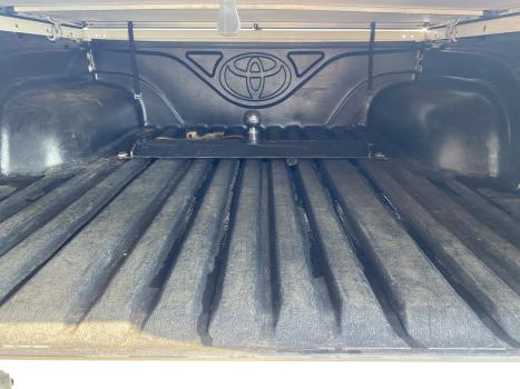 TOYOTA Hilux Caminhonete 3.0 16V 4P 4X4 SRV TURBO DIESEL CABINE DUPLA AUTOM�TICO, Foto 12