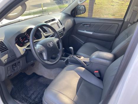 TOYOTA Hilux Caminhonete 3.0 16V 4P 4X4 SRV TURBO DIESEL CABINE DUPLA AUTOM�TICO, Foto 13