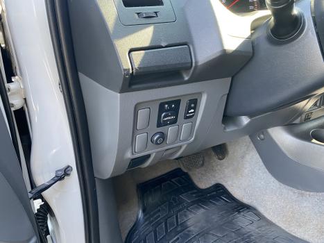 TOYOTA Hilux Caminhonete 3.0 16V 4P 4X4 SRV TURBO DIESEL CABINE DUPLA AUTOM�TICO, Foto 16