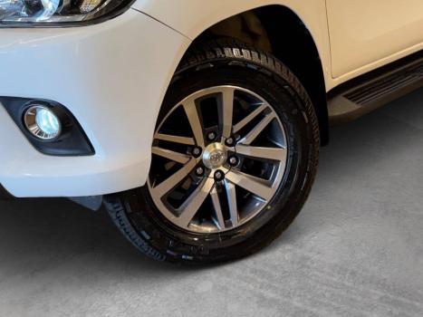 TOYOTA Hilux Caminhonete 2.8 16V 4P SRX DIESEL CABINE DUPLA, Foto 6