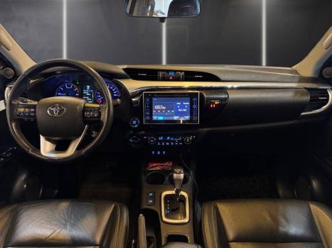 TOYOTA Hilux Caminhonete 2.8 16V 4P SRX DIESEL CABINE DUPLA, Foto 8