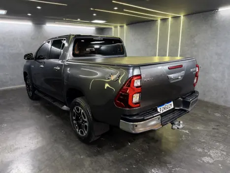 TOYOTA Hilux Caminhonete 2.8 16V 4P SRX DIESEL CABINE DUPLA, Foto 6