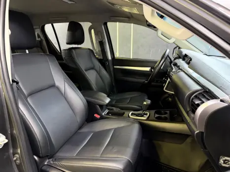 TOYOTA Hilux Caminhonete 2.8 16V 4P SRX DIESEL CABINE DUPLA, Foto 11