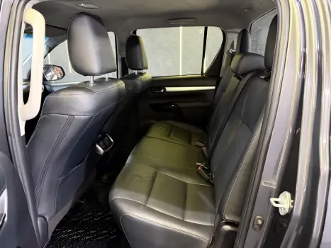 TOYOTA Hilux Caminhonete 2.8 16V 4P SRX DIESEL CABINE DUPLA, Foto 12