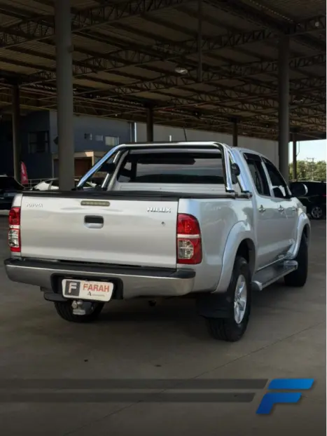 TOYOTA Hilux Caminhonete 2.7 16V 4P SR FLEX CABINE DUPLA AUTOM�TICO, Foto 4
