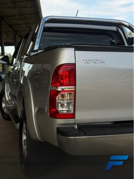 TOYOTA Hilux Caminhonete 2.7 16V 4P SR FLEX CABINE DUPLA AUTOM�TICO, Foto 13