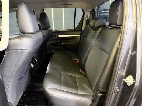 TOYOTA Hilux Caminhonete 2.8 16V SRV 4X4 DIESEL CABINE DUPLA AUTOM�TICO, Foto 12