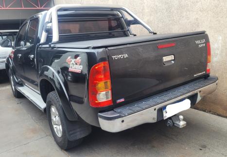TOYOTA Hilux Caminhonete 3.0 16V 4P 4X4 SRV TURBO DIESEL CABINE DUPLA AUTOM�TICO, Foto 2