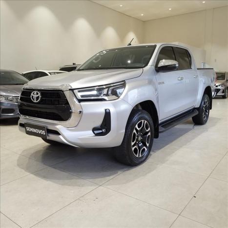 TOYOTA Hilux Caminhonete 2.8 16V SRV 4X4 DIESEL CABINE DUPLA AUTOM�TICO, Foto 3