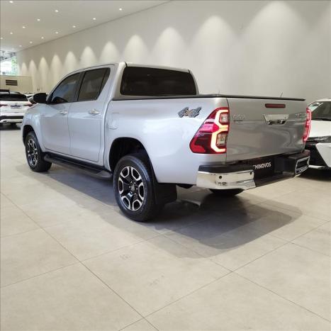 TOYOTA Hilux Caminhonete 2.8 16V SRV 4X4 DIESEL CABINE DUPLA AUTOM�TICO, Foto 6