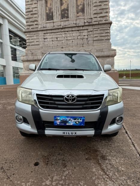 TOYOTA Hilux Caminhonete 3.0 4P 4X4 DIESEL CABINE DUPLA, Foto 7