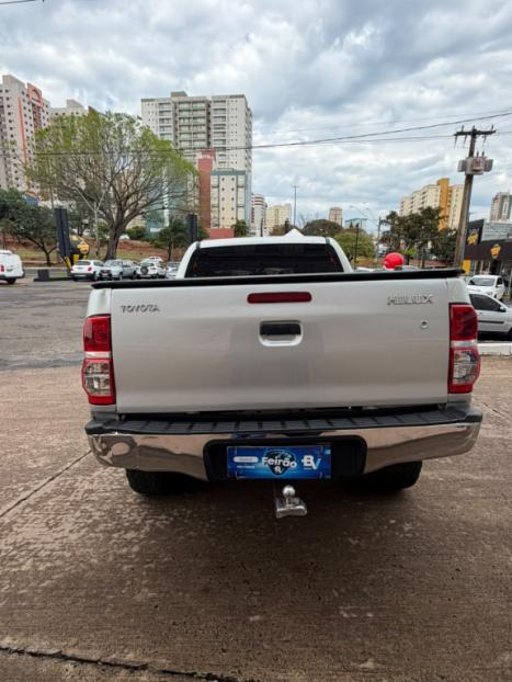 TOYOTA Hilux Caminhonete 3.0 4P 4X4 DIESEL CABINE DUPLA, Foto 8