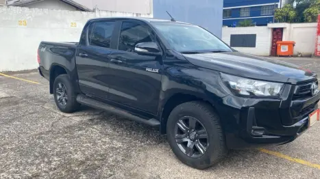 TOYOTA Hilux Caminhonete 2.8 16V 4P SR 4X4 DIESEL CABINE DUPLA AUTOMÁTICO, Foto 3