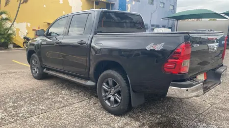 TOYOTA Hilux Caminhonete 2.8 16V 4P SR 4X4 DIESEL CABINE DUPLA AUTOMÁTICO, Foto 9