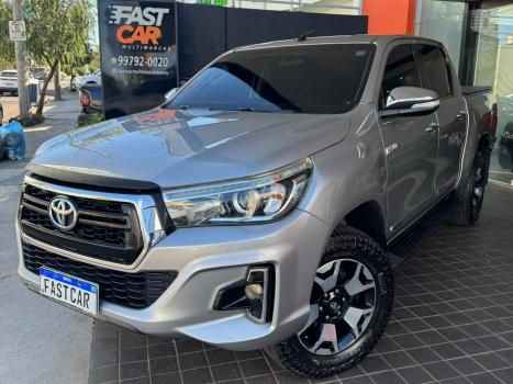 TOYOTA Hilux Caminhonete 2.8 4P SRX 4X4 TURBO DIESEL AUTOMÁTICO, Foto 2