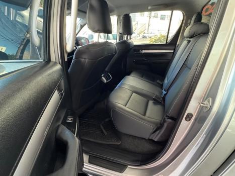 TOYOTA Hilux Caminhonete 2.8 4P SRX 4X4 TURBO DIESEL AUTOMÁTICO, Foto 10
