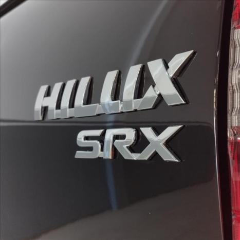 TOYOTA Hilux Caminhonete 2.8 16V SRX 4X4 TURBO DIESEL CABINE DUPLA AUTOMÁTICO, Foto 21