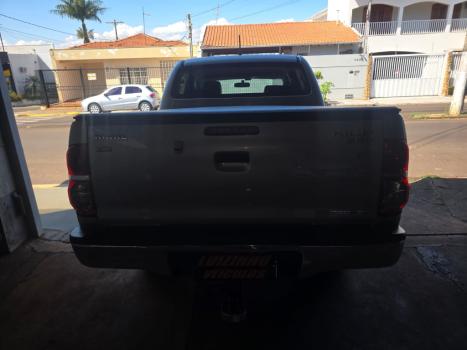 TOYOTA Hilux Caminhonete 3.0 16V 4P 4X4 SRV TURBO DIESEL CABINE DUPLA AUTOMÁTICO, Foto 6